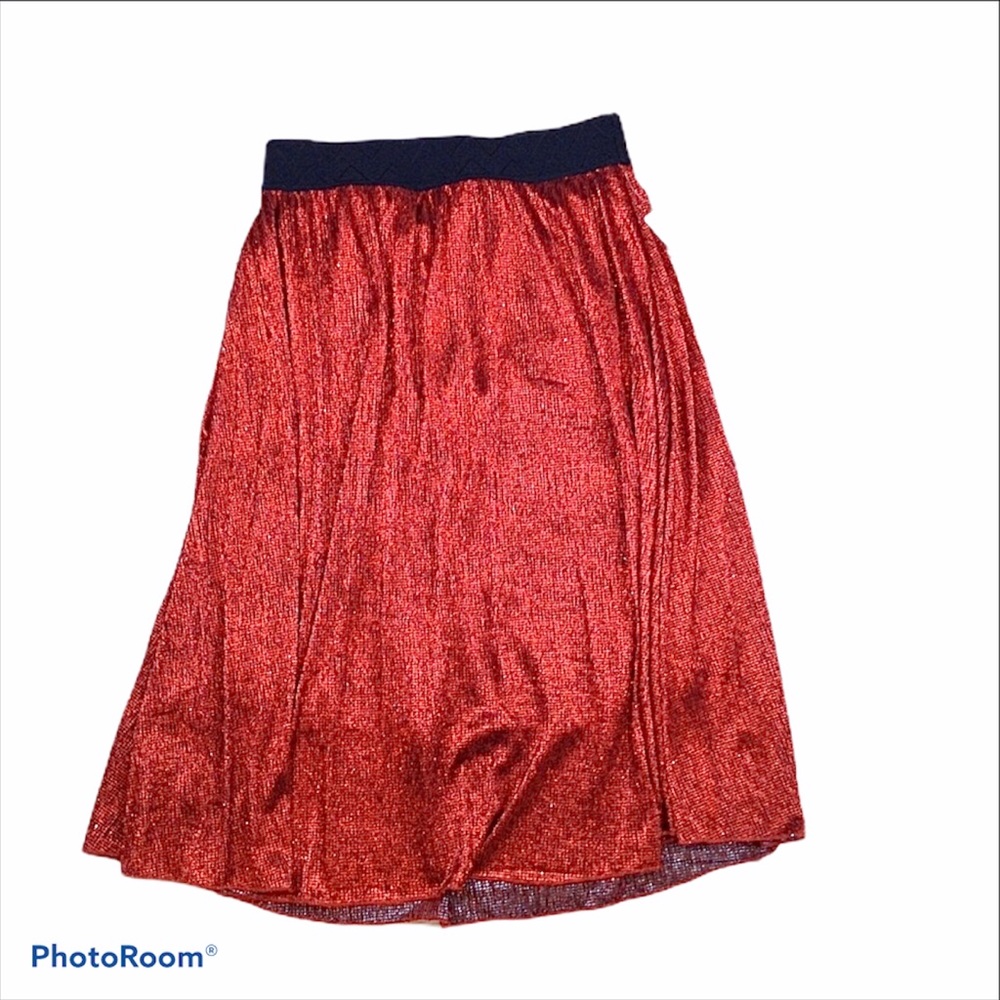 LuLaRoe red shimmery pull on lined skirt